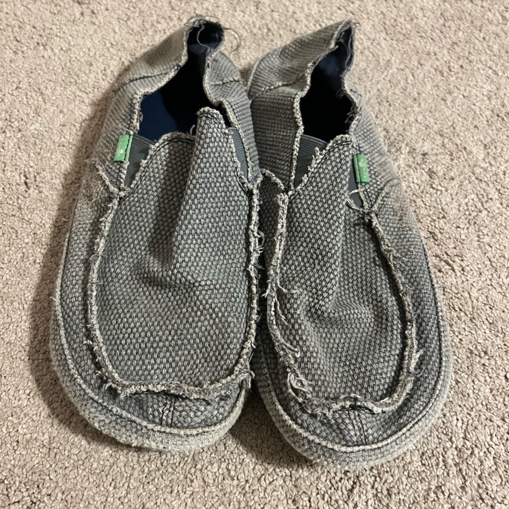 Sanuks size 11 grayish color